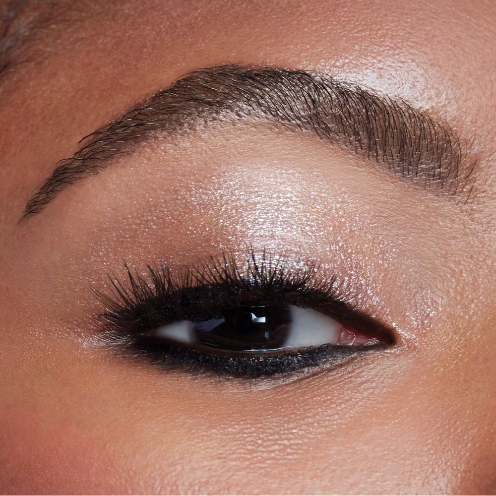 Stila Ocean Glisten & Glow Liquid Eyeshadow- champagne w multicolored glitter - Picture 5 of 7